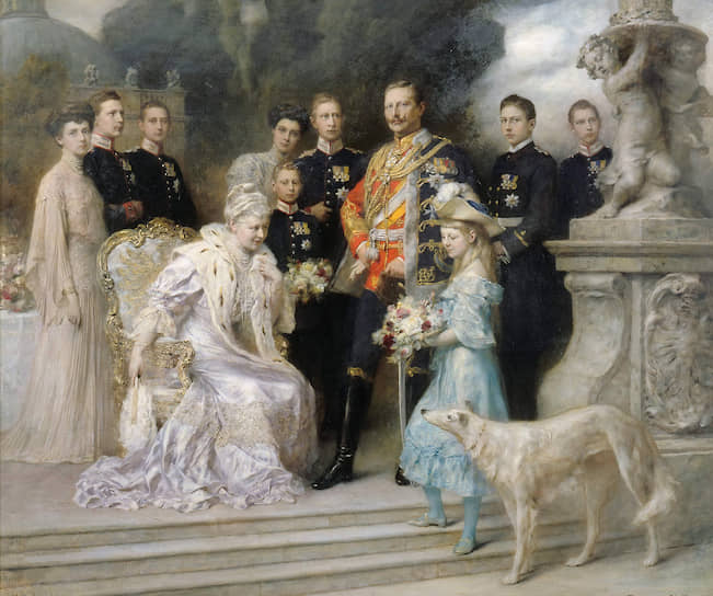 Групповой портрет семьи последнего императора Германии по случаю его серебряной свадьбы, 1906 год