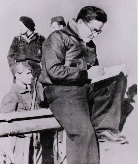 1938 год. Михаил Кольцов в командировке на войну в Испании. Последнее фото перед арестом