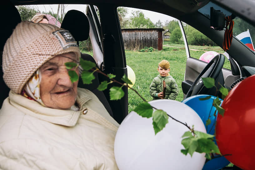 Прабабушке — 91 год, а самому младшему Косте — 5. Вместе — семья