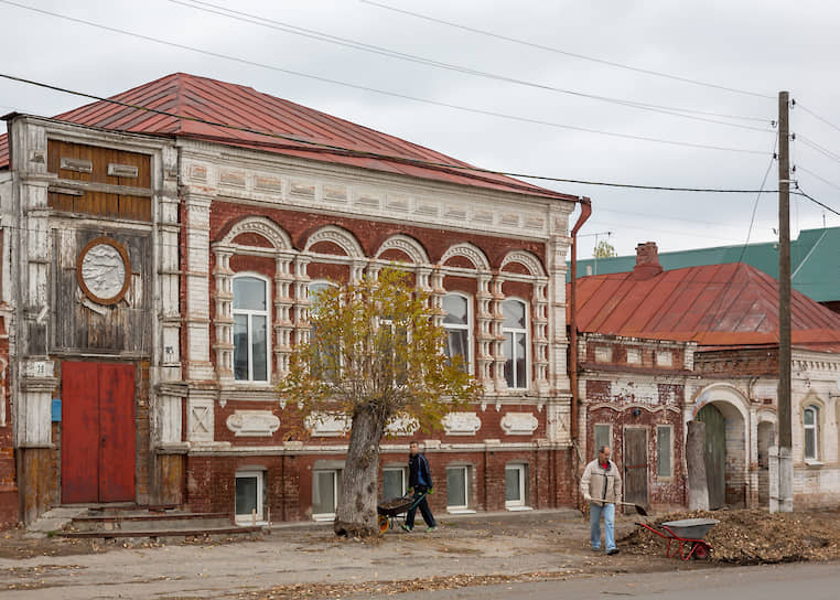 Особняк купца Якова Ледкова, который занимался кондитерским производством, изготавливал конфеты и пряники