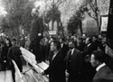 Лев Борисович Каменев в последние годы жизни возглавлял тихое издательство и академический институт. Что не помешало ему признаться на открытом процессе Вышинскому в шпионаже и покушении на убийство вождей.