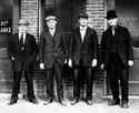 Основатели компании Harley-Davidson: Артур Дэвидсон, Уолтер Дэвидсон, Вильям Харли, Вильям Дэвидсон