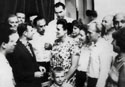 Людмила Зыкина и Юрий Гагарин (на фото слева) очень дружили, хотя встречались нечасто.