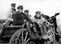 Ради экономии колонисты по очереди едут на телеге во время дальних поездок. Поездка в город за 50 км