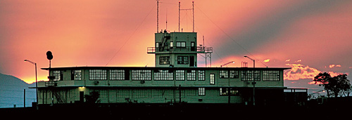 Тюрьма: пейзаж на фоне заката