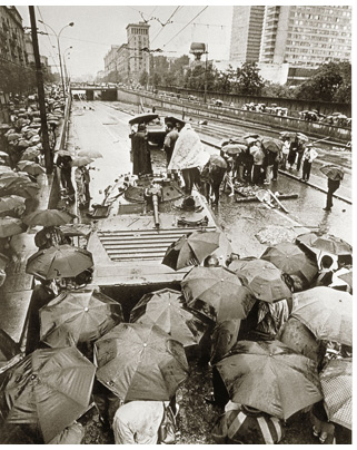 Десятки или сотни тысяч? /Архив «Огонька»