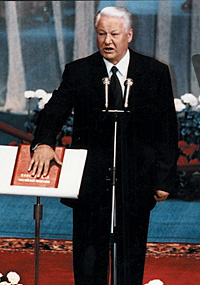 Борис Ельцин 9 августа 1996 года