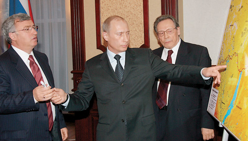 Владимир Путин лично указал путь нефтепроводу