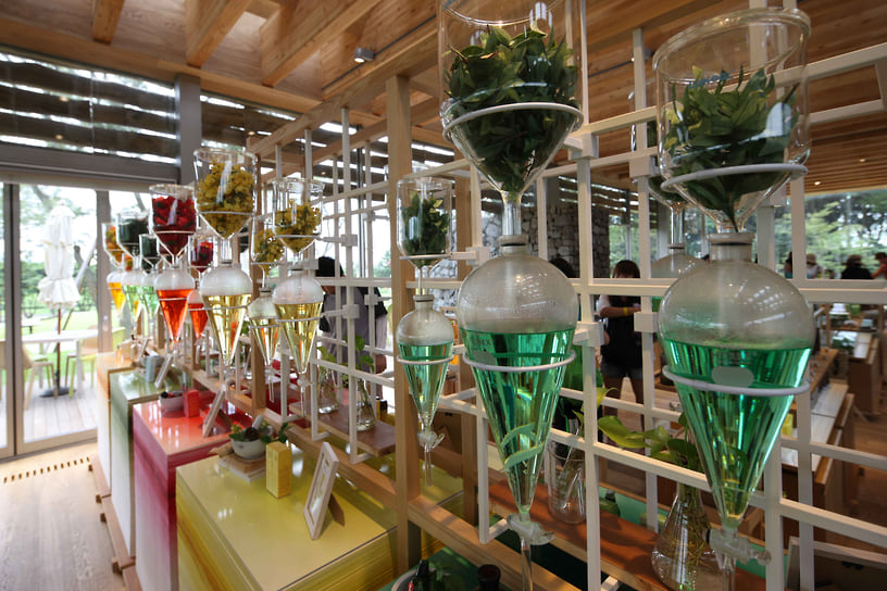 Лаборатория натуральной косметики Innisfree на острове Чеджу