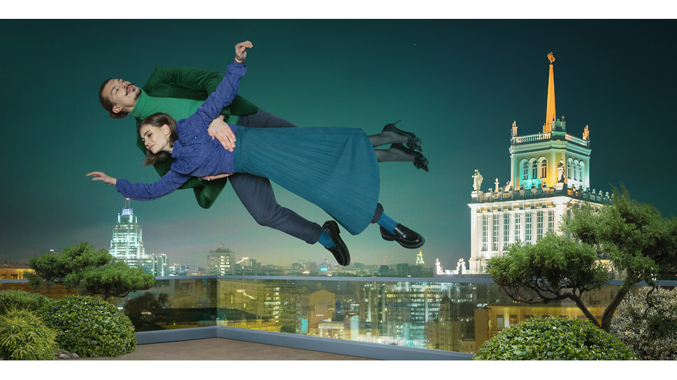 «Над городом»: Марк Шагал и его «парящие над землей влюбленные» смотрят на центр Москвы с крыши элитного квартала «Сады Пекина»