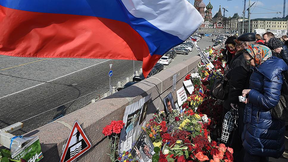 «Мы категорически против того, чтобы переименовывать мост в честь Немцова»