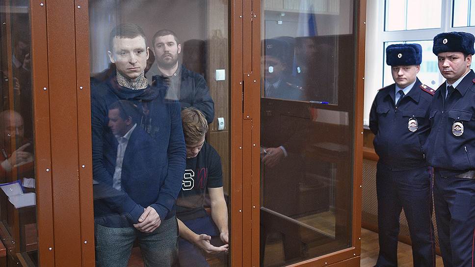 «По словам свидетеля, возник диссонанс между местом, временем и публикой»