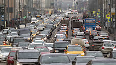 Пробки подтягиваются в Москву вслед за автомобилистами
