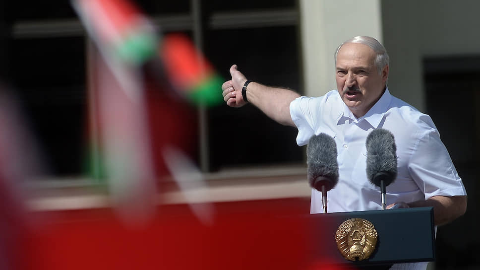 Как Александр Лукашенко решил зайти через конституцию