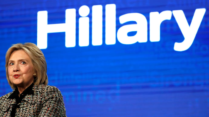 Хиллари Клинтон дебютирует в жанре триллера