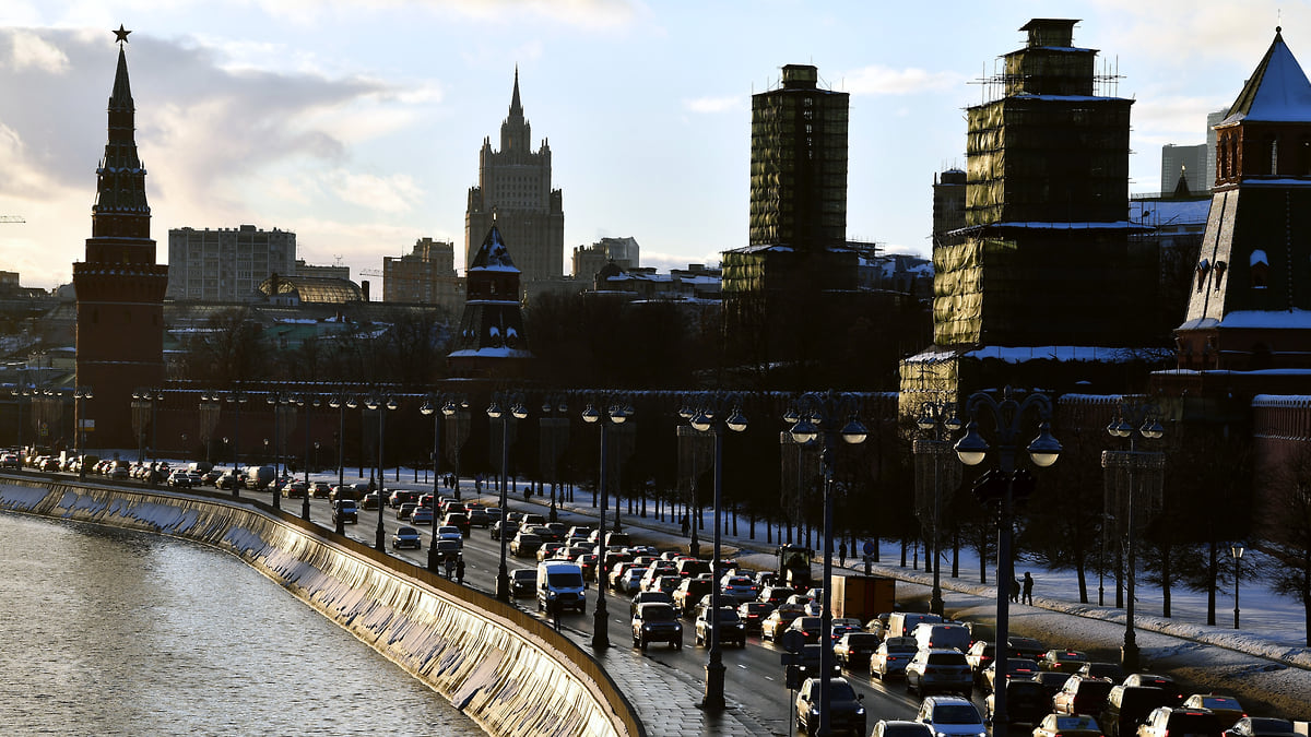 Москва объезжает пробки