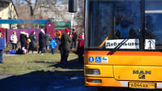 Беженцев распределяют по регионам