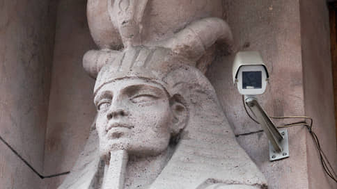 «Египетских символов хоть отбавляй» // Петр Воронков — о «Доме фараонов» в Санкт-Петербурге