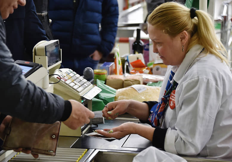 Россияне ждут от инфляции большего