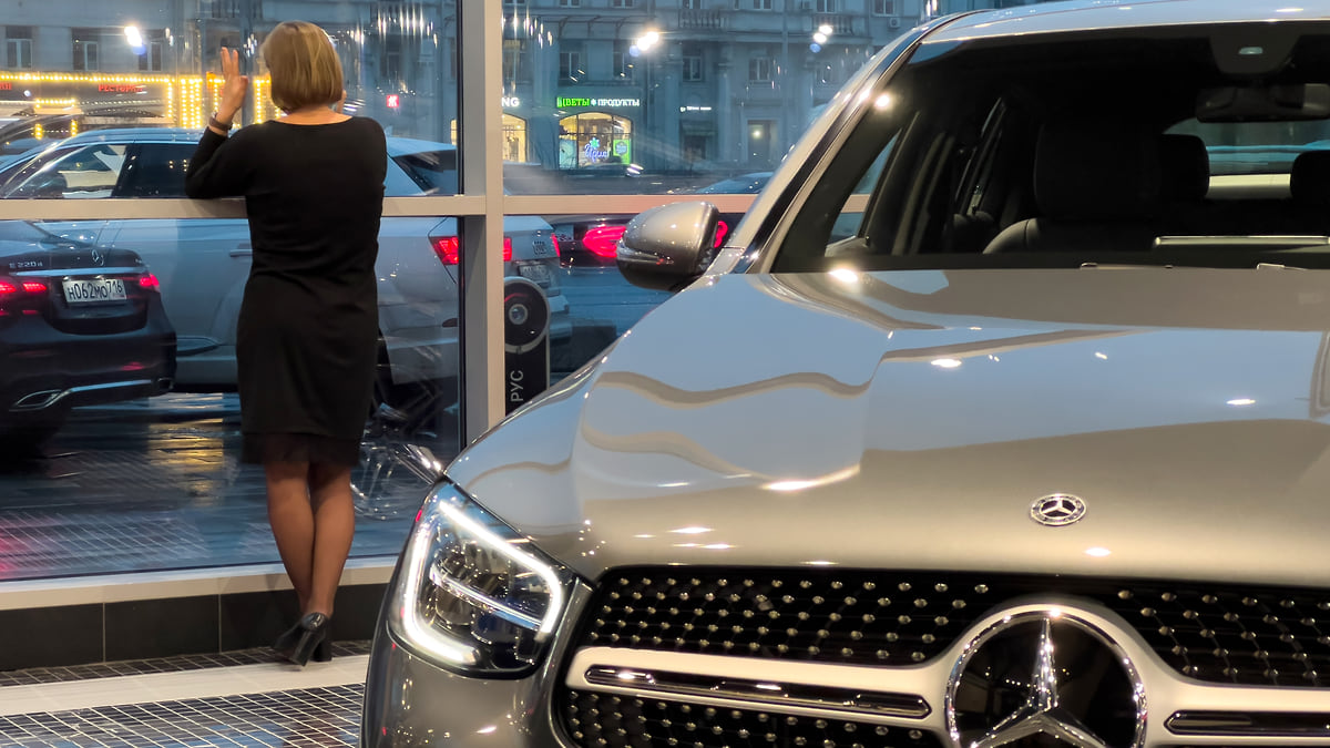 «Mercedes-Benz по продажам в Германии на втором месте» – Коммерсантъ FM