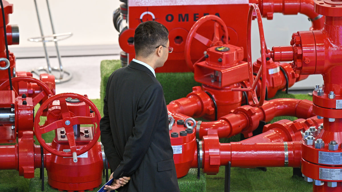 Нефти вопреки