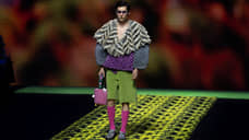 Мужчины кутаются в меха