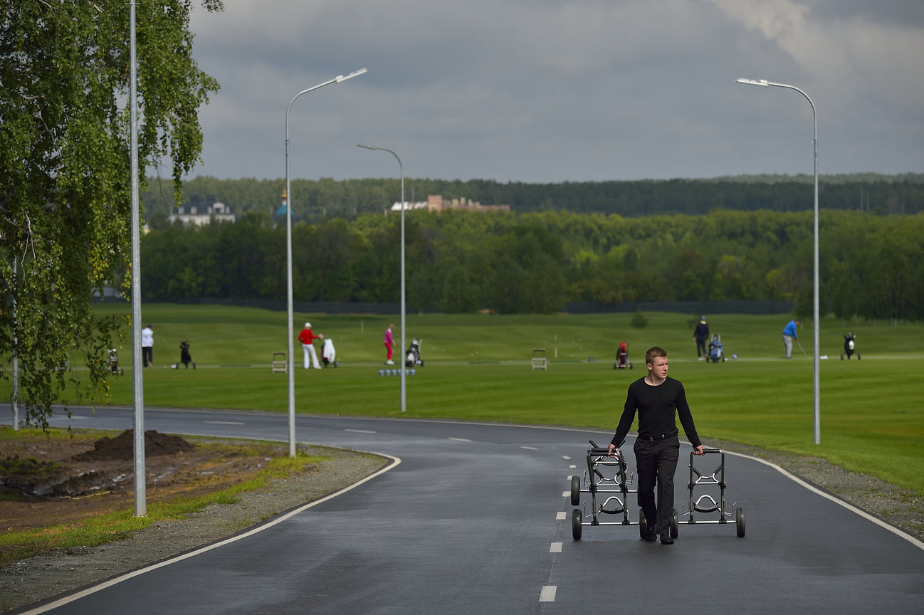 Первый турнир по гольфу в челябинском клубе South Ural golf club