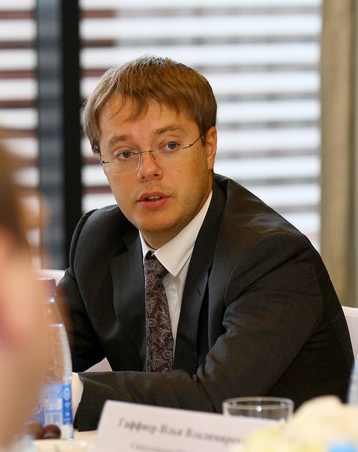 Вице-президент сети супермаркетов «Кировский» (Екатеринбург), депутат заксобрания Свердловской области Лев Ковпак.
