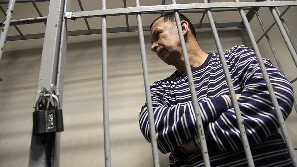 Суд арестовал бизнесмена Сергея Чувакова до 9 января 2015 года
