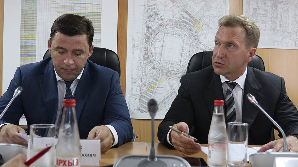 Игорь Шувалов (справа) предложил Евгению Куйвашеву развивать в Краснотурьинске арендное жилье