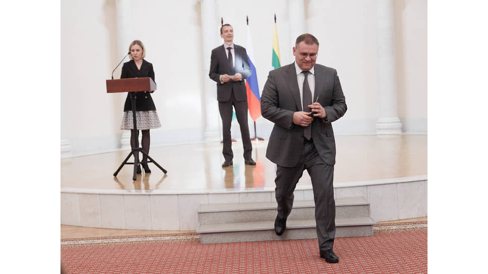 Церемония вручения мандатов избранным депутатам Екатеринбургской городской думы восьмого созыва в Доме Севастьянова