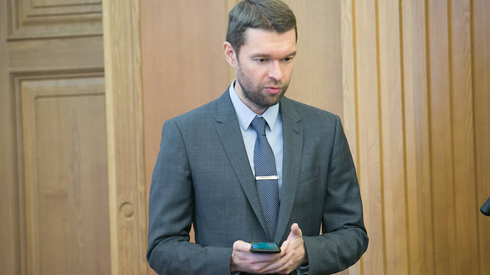  Депутат Алексей Вихарев