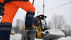 На ликвидацию последствий снегопада в Свердловской области вывели более 500 единиц техники