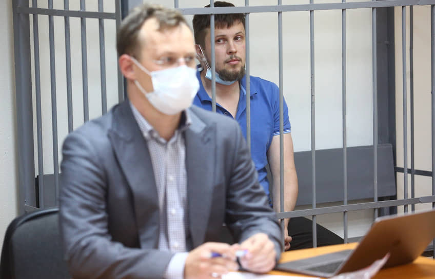 Вынесение меры пресечения помощнику бывшего схиигумена Сергия Всеволоду Могучеву в Ленинском районном суде