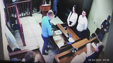 Свердловского экс-полицейского отправили в колонию за превышение полномочий