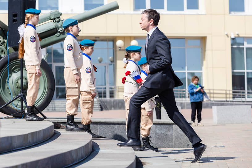 Иван Зернов