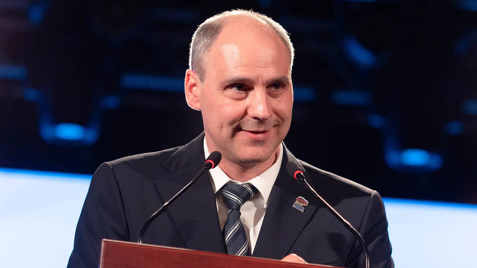 Денис Паслер