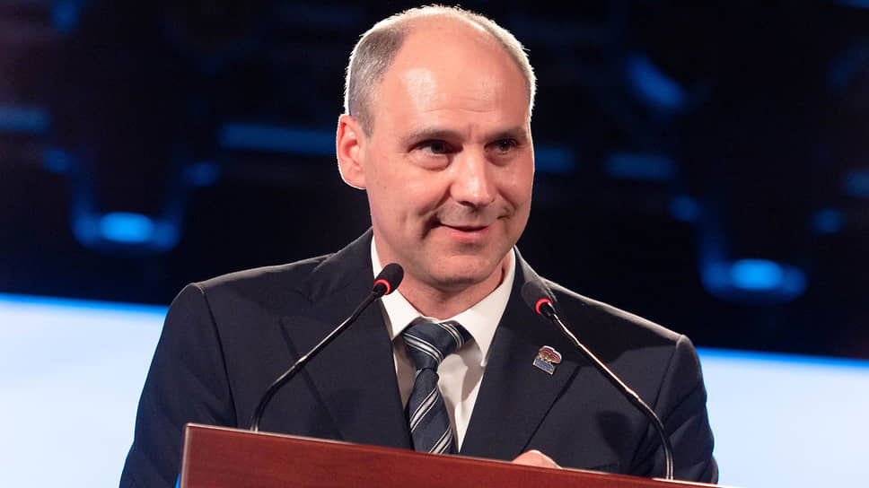 Денис Паслер