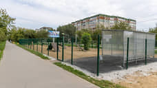 На Уралмаше и Эльмаше открыли две площадки для выгула собак