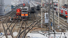 На Урале из-за неисправности пути с рельсов сошел вагон грузового поезда