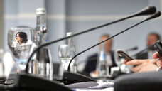 В заксобрании Ямала поспорили о праве депутатов участвовать в заседаниях онлайн