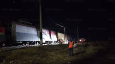 В Свердловской области сошел с путей грузовой электровоз, движение восстановлено