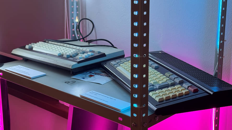 Выставка «Электронные волшебники»