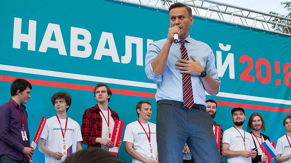 Как Алексей Навальный добрался до школьников Екатеринбурга