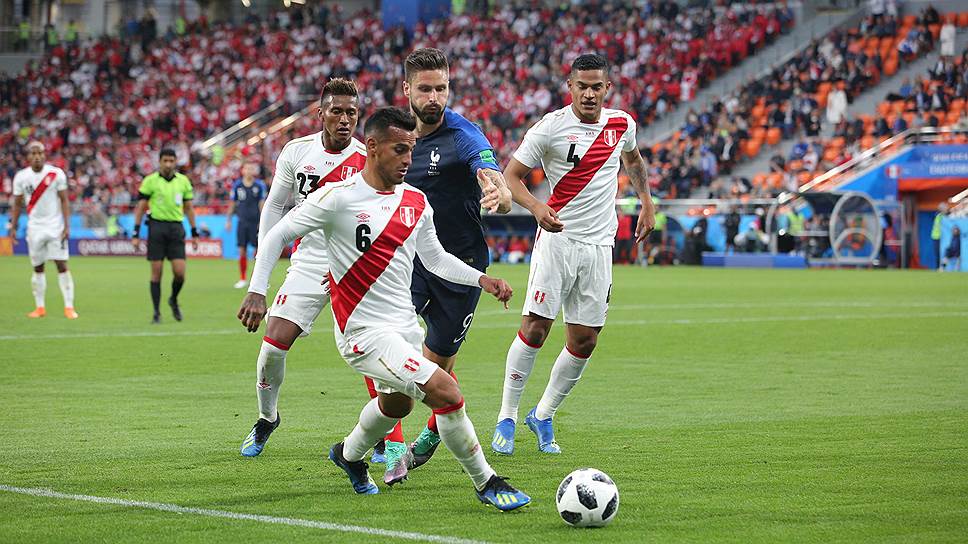 Матч между сборными командами Франции и Перу на стадионе &quot;Екатеринбург Арена&quot;. 