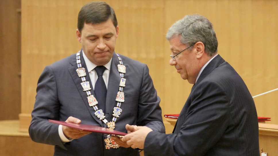 Аркадий Чернецкий во время церемонии инаугурации губернатора Свердловской области Евгения Куйвашева. 2012 год 