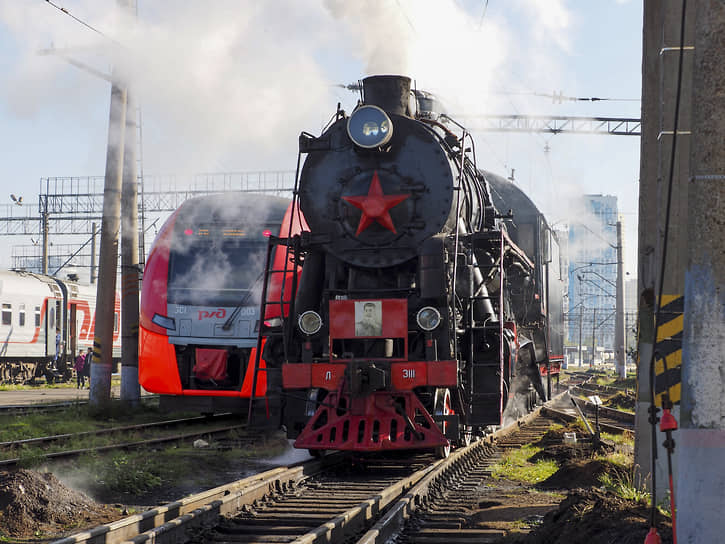 Презентация паровоза &quot;Лебедянка&quot;, который будет возить туристов по Свердловской железной дороге