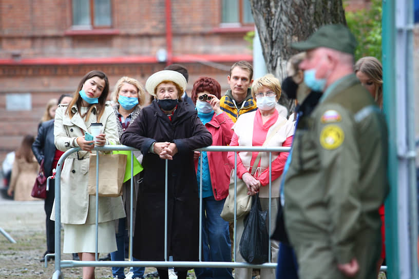 Закрытие фестиваля Green Royal Fest. Концерт пианиста Дениса Мацуева в саду Вайнера