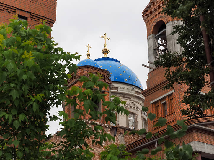 Собор Успения Пресвятой Богородицы на ВИЗе в Екатеринбурге