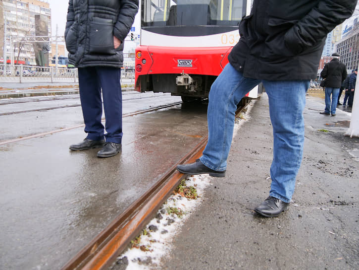 Церемония открытия движения по Макаровскому мосту